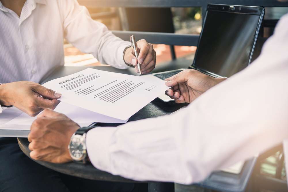 Finding the Right Real Estate Lawyer: What You Need to Know